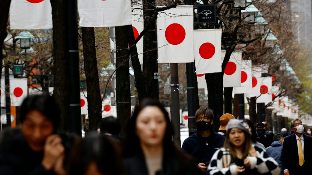 Real wages in Japan fell in March, falling for two consecutive years